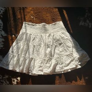 American eagle white skirt medium